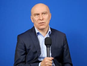 Jak wygląda prawidłowa inhalacja z wykorzystaniem inhalatora ciśnieniowego?