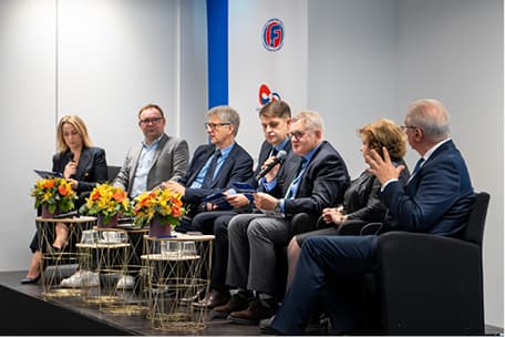 Professor Maria Podolak-Dawidziak giving a talk on thrombocytopenia and thrombosis at the Scientific WTD Conference in Warsaw; October 12, 2024